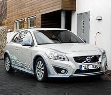 Volvo Cars beginnt mit der Produktion des Volvo C30 Electric für Leasing-Kunden in Europa 